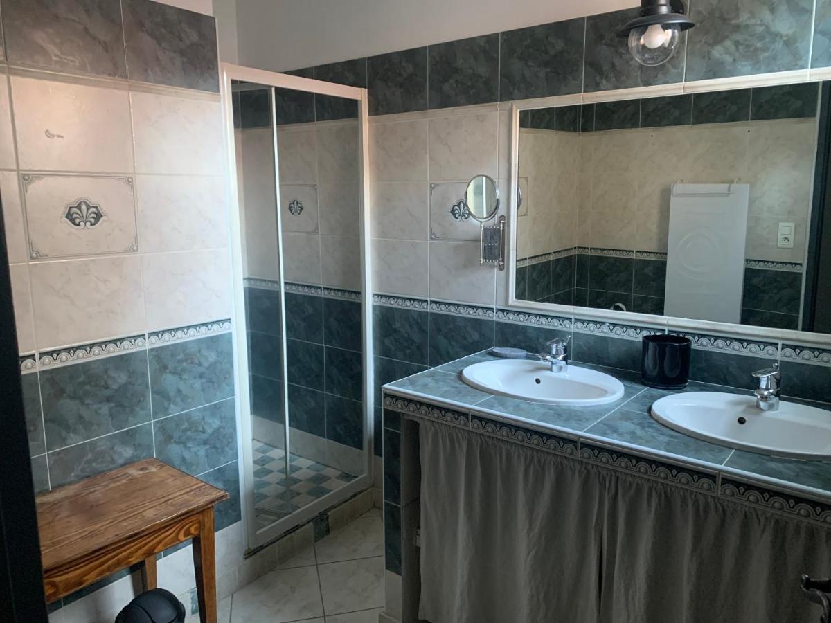 Maison de village provençal Vallabrègues Extérieur photo